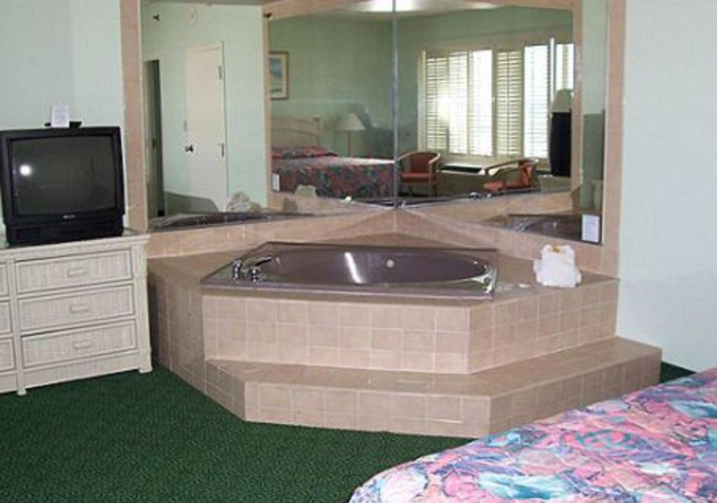 Baymont By Wyndham Virginia Beach Oceanfront Rum bild