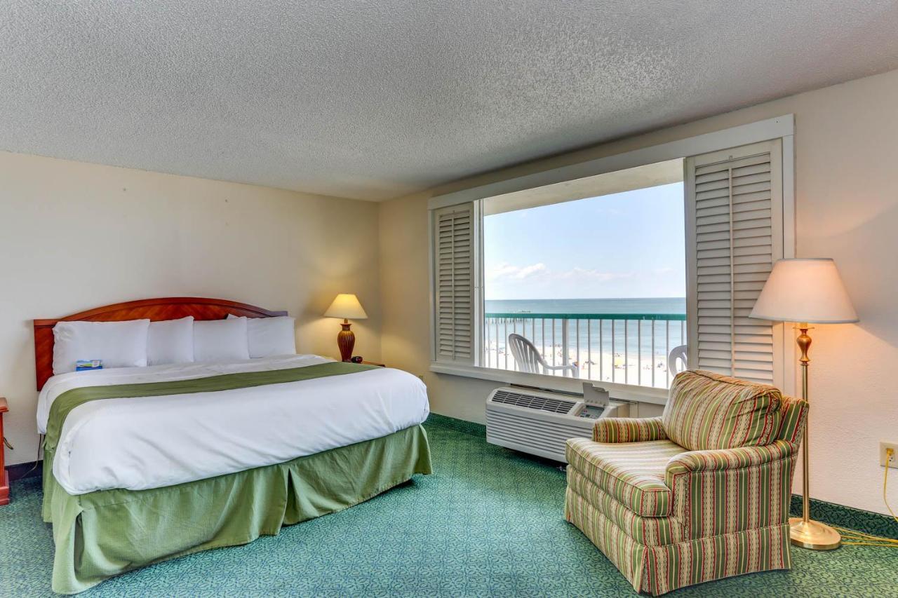 Baymont By Wyndham Virginia Beach Oceanfront Exteriör bild